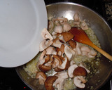 Foto del paso 6 de la receta: Risotto de setas