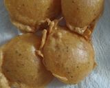 A picture of step 7 of Potato Fritters Pakoda.