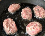 Cukkinibe göngyölt szicíliai húsgolyók recept fázis 3 fotója
