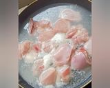 A picture of step 1 of Cheesy Chicken Takatak.