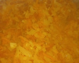 Foto del paso 2 de la receta: Huevos pericos con zanahoria