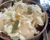 Foto del paso 4 de la receta: Perdices rojas encebolladas