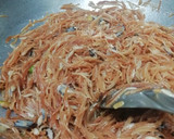 A picture of step 7 of Meethi Semiya.