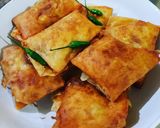Foto langkah ke 5 dari resep Martabak Telur Mini.