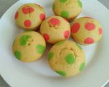 Foto langkah ke 9 dari resep Polkadot cupcake.
