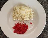 Foto langkah ke 2 dari resep Baby Buncis Bawang Putih Pedas.