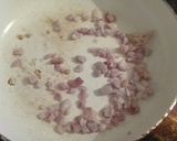 Túrós tojásos nokedli sonkával és medvehagymával recept fázis 5 fotója