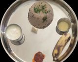 A picture of step 5 of Samba rava upma.