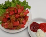 Foto langkah ke 5 dari resep Mie Goreng Sosis.