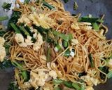 Foto langkah ke 6 dari resep Mie Goreng Jawa Tek-Tek.