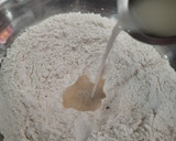 சீஸி சிக்கன் பீசா🧀🍕 ரெசிபி ஸ்டேப் 2 புகைப்படம்