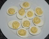 Foto del paso 4 de la receta: Huevos de Pascua con camarones