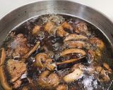 Foto langkah ke 4 dari resep Sup daging ayam,kacang merah dan jamur shitake.