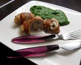 Baconbe göngyölt gombával töltött csirkemell recept fázis 8 fotója