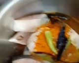 কাঁচা ইলিশের ঝোল (Kancha ilisher jhol recipe in Bengali) রেসিপির ধাপ 3 ছবি