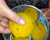 A picture of step 6 of Masala idli.