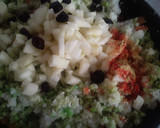 Foto del paso 6 de la receta: Falso Cuscús de coliflor y brócoli con pasas de uva y manzana...🤔🥦🍇🍏🍚🍚🥦🤨