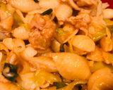 A picture of step 4 of Shell macaroni.