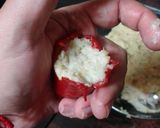 Foto del paso 5 de la receta: Pimientos del piquillo rellenos de merluza y palitos de cangrejo