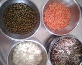 A picture of step 1 of Sprouted ragi masala khichdi.