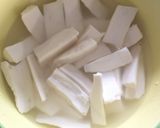 Foto langkah ke 1 dari resep Crispy Cassava.