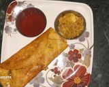 A picture of step 7 of Moongdal chilla.