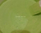 Foto langkah ke 5 dari resep Bolu Pandan Panggang.