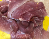 Foto del paso 2 de la receta: Carne de cerdo adobada
