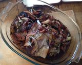 A picture of step 13 of Sauerbraten (Burgunderbraten) with Mushrooms.