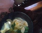 Foto langkah ke 7 dari resep Pangsit ayam kuah/ rebus.