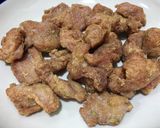 รูปขั้นตอนการทำที่ 4 ของ หมูชุบแป้งทอดราดซอสพริกไทยดำ