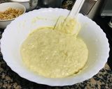A picture of step 6 of Coconut bread with lemon glaze🤤🤤.