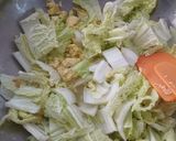 Foto langkah ke 2 dari resep Cah Telur Sawi Putih.