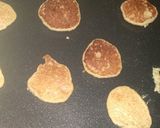 Foto langkah ke 2 dari resep Mini Oatmeal pancake eggless.