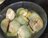 Foto del paso 1 de la receta: Alcachofas con jamón
