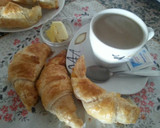 Foto del paso 2 de la receta: Croissant caseros rellenos de queso