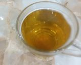 A picture of step 4 of Gondhoraj Lemon ginger honey Tea.
