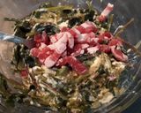 Foto del passaggio 2 della ricetta Sformato di cicoria, ricotta e pancetta affumicata