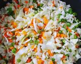 Hình bước làm 2 của món Cơm rang thập cẩm