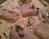 Foto del paso 4 de la receta: Merluza en crema de puerros