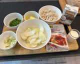 A picture of step 1 of Worlds Best Thai Poo Pad Pong Karee. Crab with Yellow Curry - Perfect - Enjoy :P.
