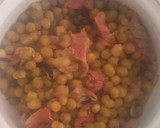 Foto del paso 2 de la receta: Guisantes con jamón y cebolla