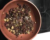 Foto del paso 3 de la receta: Revuelto de morcilla y manzana