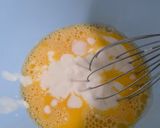 Foto langkah ke 2 dari resep Yogurt Cake.