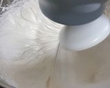 Foto langkah ke 5 dari resep Bolu Kukus Mekar.
