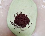 Foto langkah ke 4 dari resep Roti Sobek Pandan Pisang 🍌.