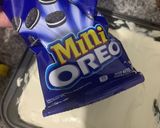 Foto del paso 4 de la receta: Torta helada de oreo con dulce de coco
