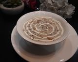 A picture of step 6 of Cream of mushrooms and sausages soup.