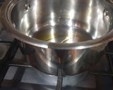 A picture of step 2 of Radish Cream Soup.