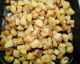 Foto del passaggio 2 della ricetta Polpette al forno con l'alloro e patate